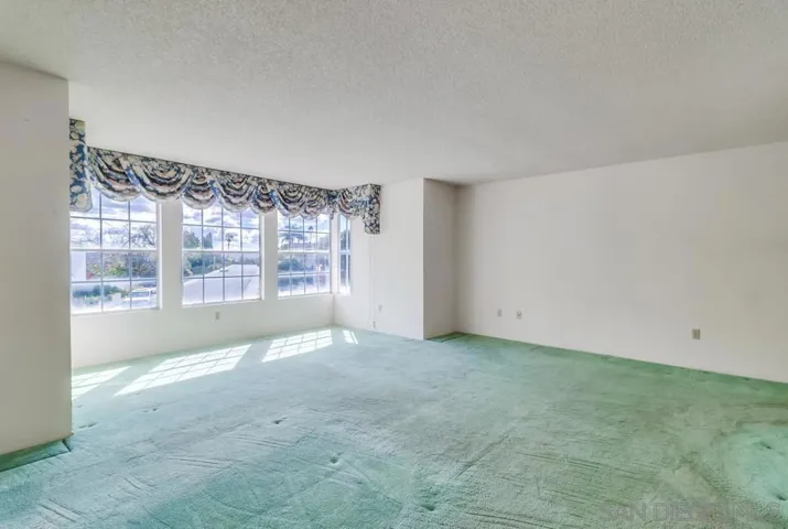 13776 Quinton Road, San Diego, California 92129