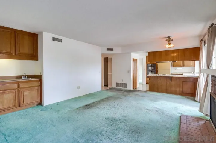 13776 Quinton Road, San Diego, California 92129