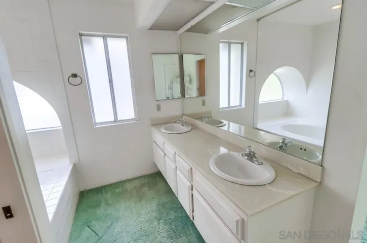 13776 Quinton Road, San Diego, California 92129