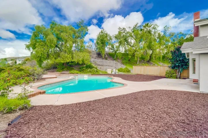 13776 Quinton Road, San Diego, California 92129