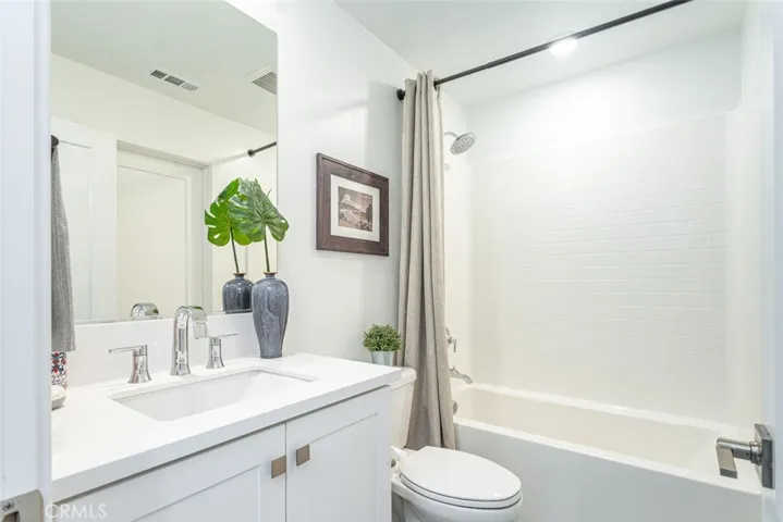 1872 S Westside 35, Anaheim, California 92805