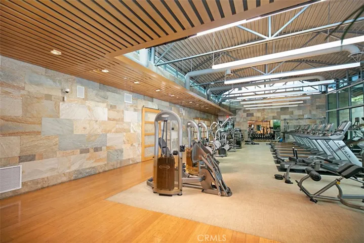 45 Soho, Irvine, California 92612
