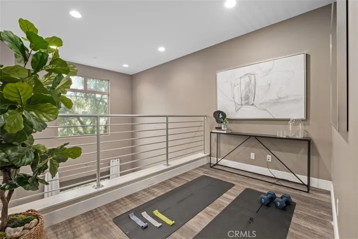 45 Soho, Irvine, California 92612
