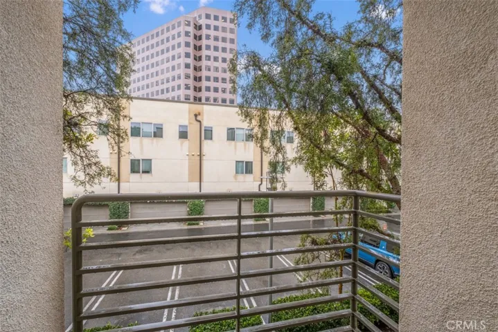 45 Soho, Irvine, California 92612