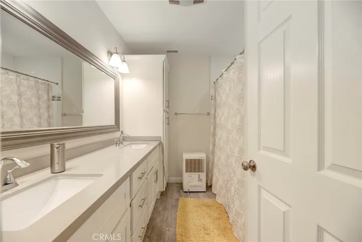3917 W 176th Street, Torrance, California 90504