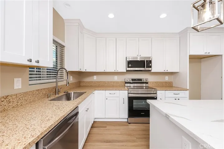 8672 Lime Avenue, California City, California 93505