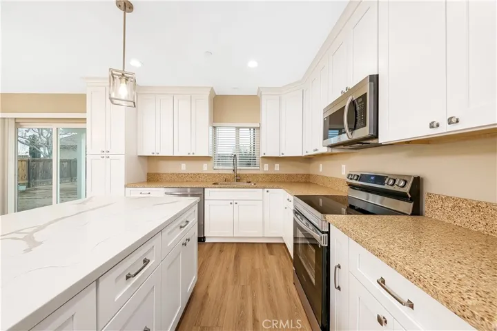 8672 Lime Avenue, California City, California 93505