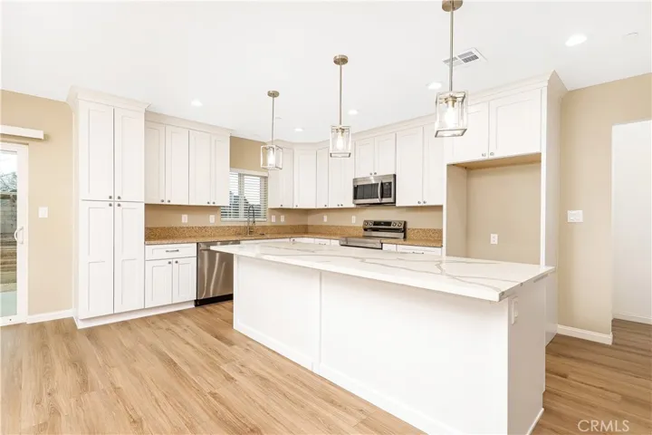 8672 Lime Avenue, California City, California 93505
