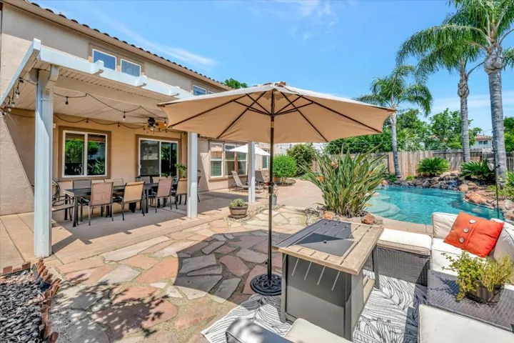 108 Starwood Court, Roseville, California 95747