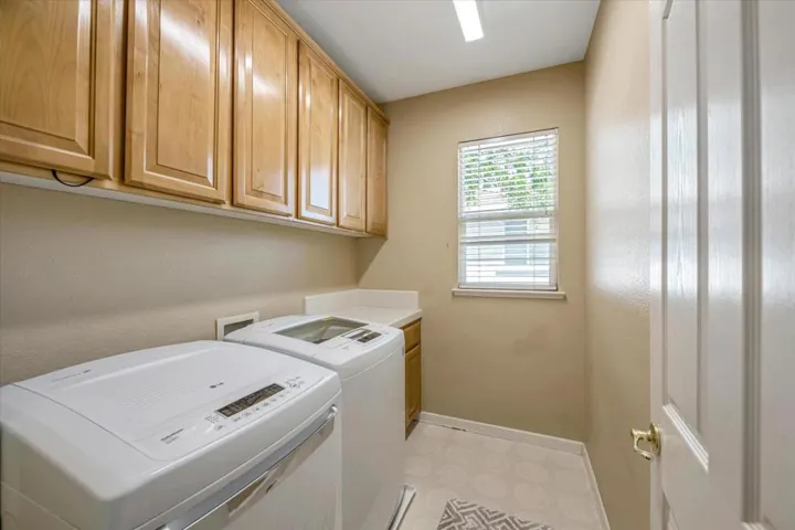 108 Starwood Court, Roseville, California 95747