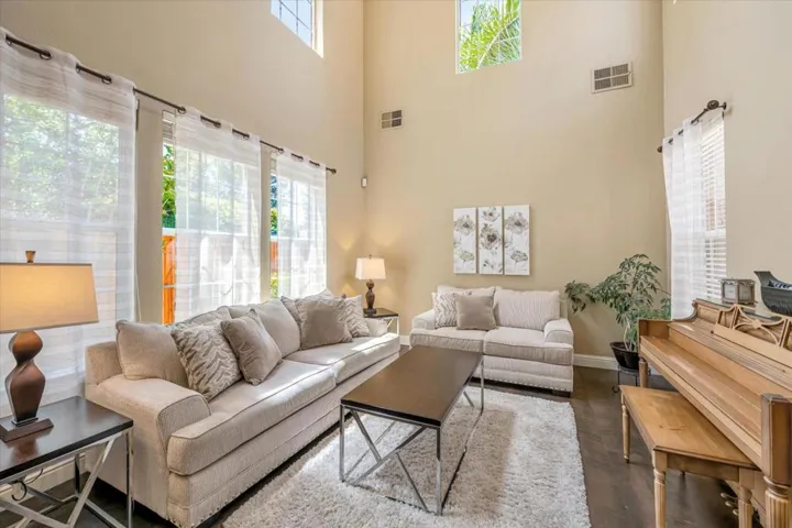 108 Starwood Court, Roseville, California 95747