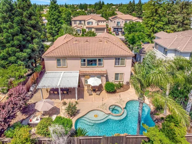 108 Starwood Court, Roseville, California 95747
