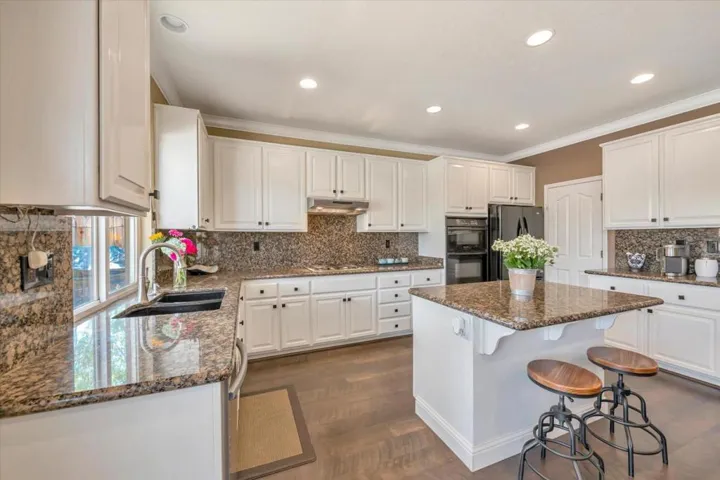 108 Starwood Court, Roseville, California 95747