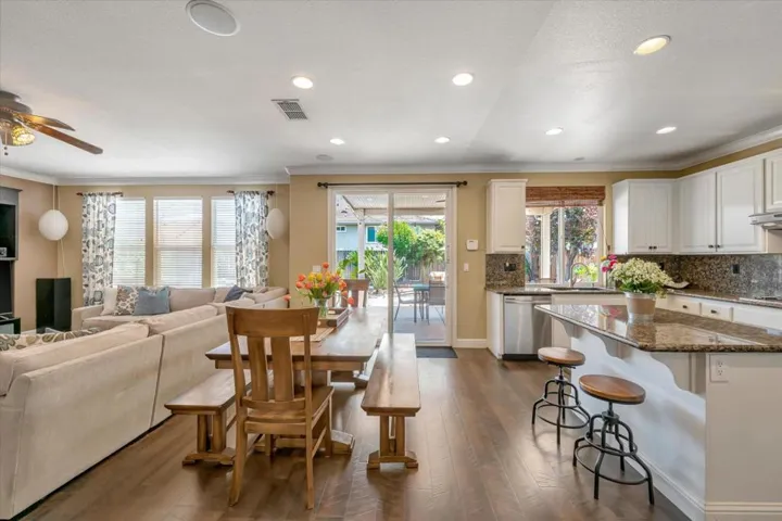 108 Starwood Court, Roseville, California 95747