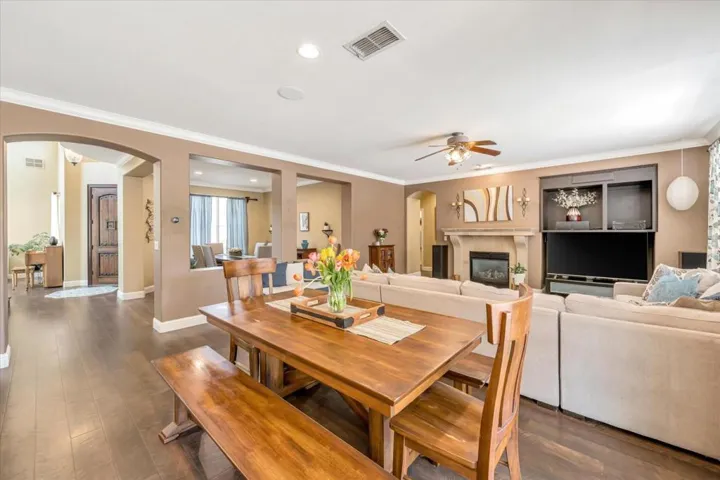 108 Starwood Court, Roseville, California 95747