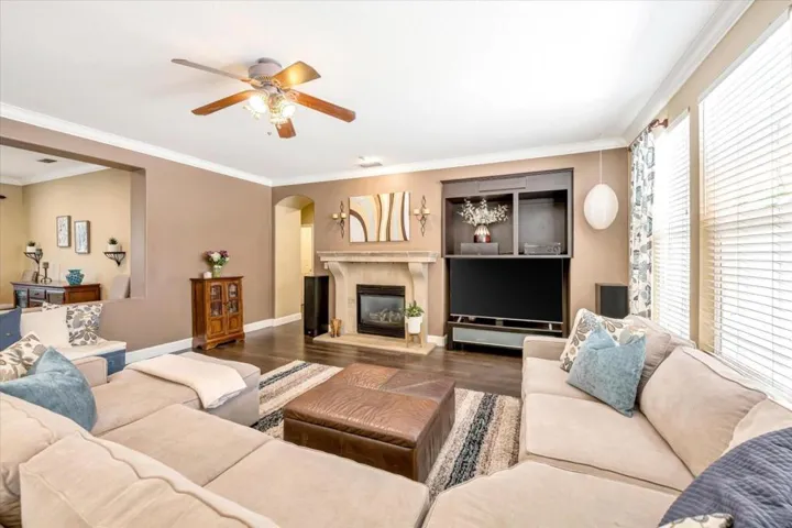 108 Starwood Court, Roseville, California 95747