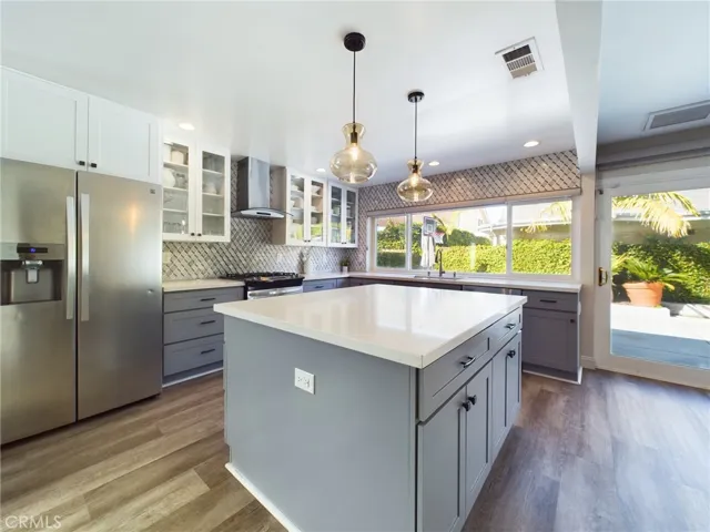 4201 Via Verde, Cypress, California 90630