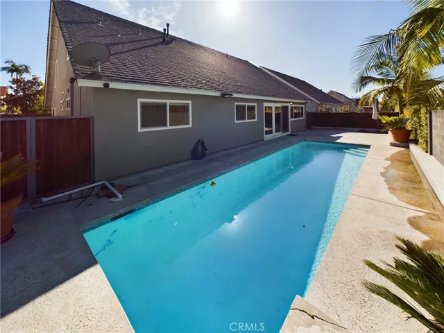 4201 Via Verde, Cypress, California 90630