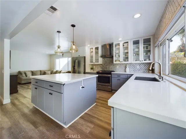 4201 Via Verde, Cypress, California 90630