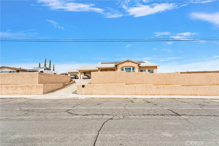 16192 Molino Drive, Victorville, California 92395