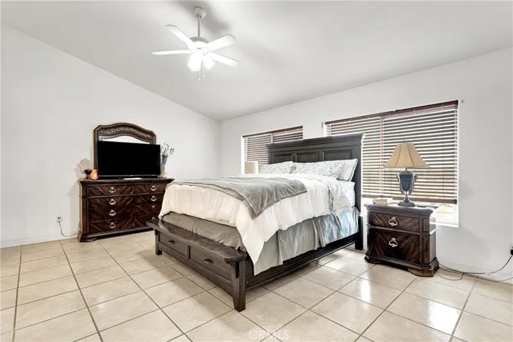 16192 Molino Drive, Victorville, California 92395