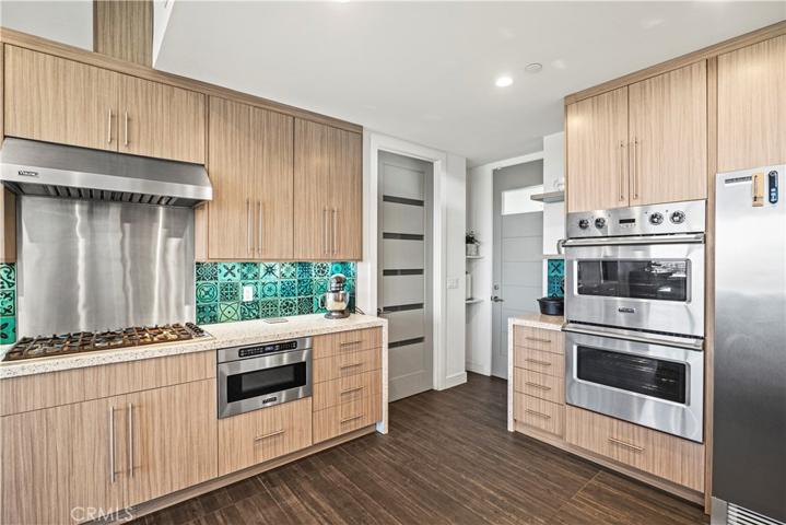 23825 Terrace View Drive, Newhall, California 91321