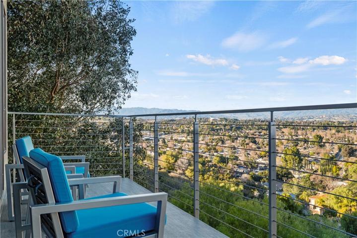 23825 Terrace View Drive, Newhall, California 91321