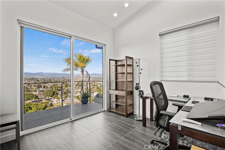 23825 Terrace View Drive, Newhall, California 91321