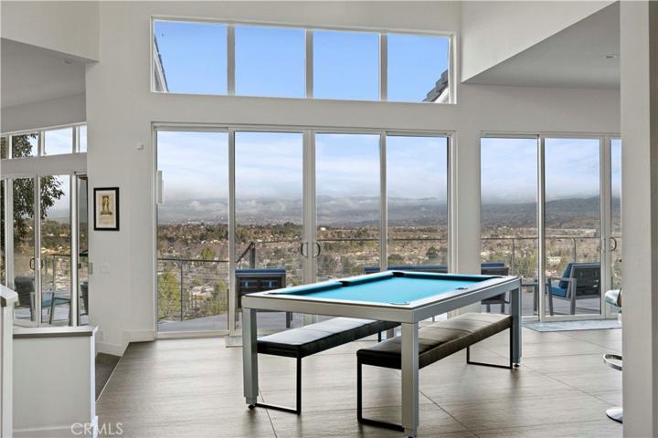 23825 Terrace View Drive, Newhall, California 91321