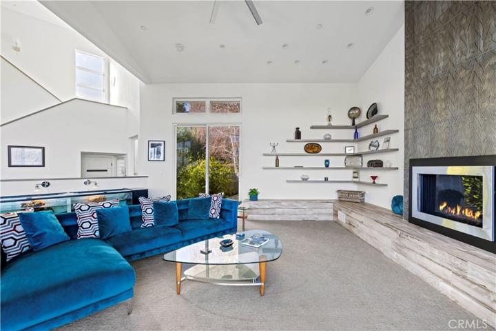 23825 Terrace View Drive, Newhall, California 91321