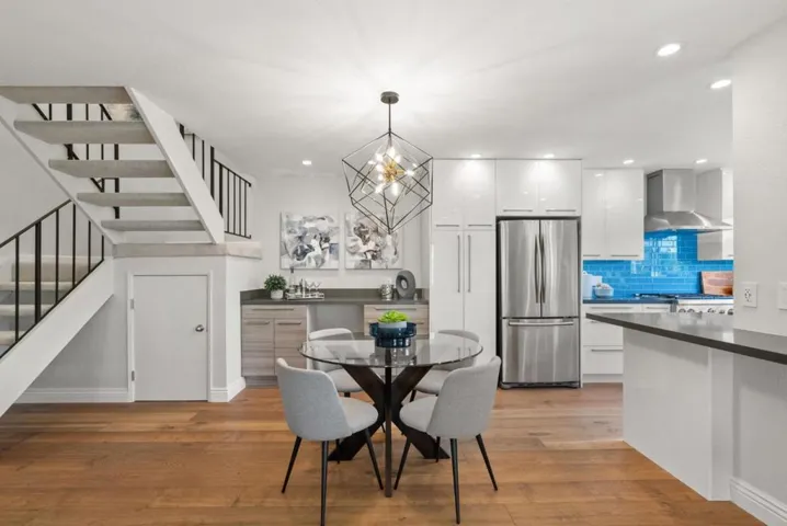 819 Spruance Lane, Foster City, California 94404