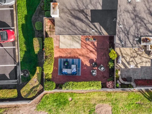 819 Spruance Lane, Foster City, California 94404