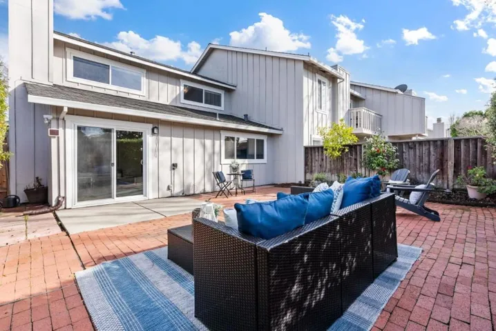 819 Spruance Lane, Foster City, California 94404