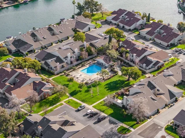 819 Spruance Lane, Foster City, California 94404