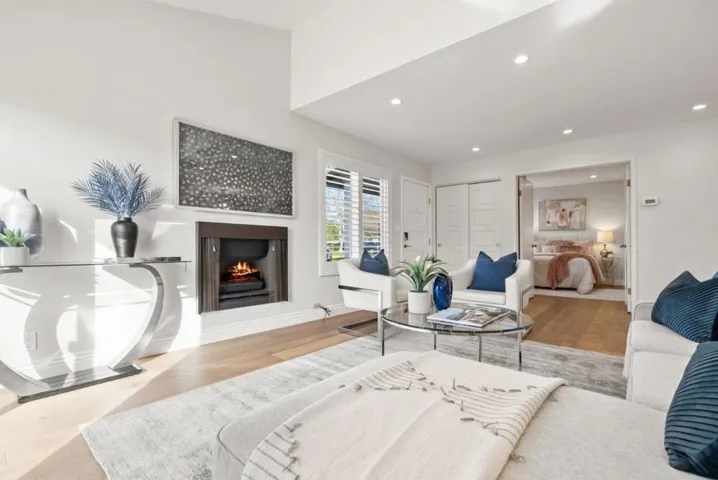 819 Spruance Lane, Foster City, California 94404