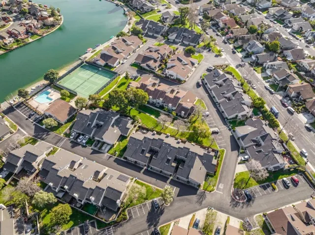 819 Spruance Lane, Foster City, California 94404