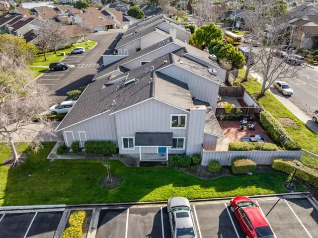 819 Spruance Lane, Foster City, California 94404