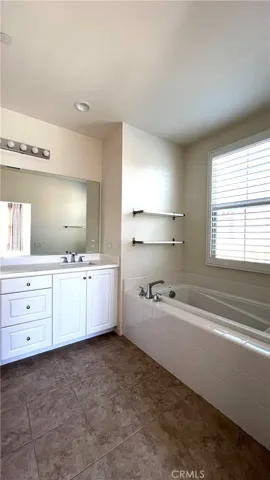 113 Henson, Irvine, California 92620