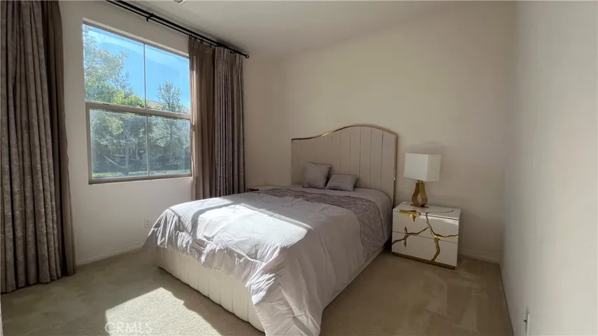 113 Henson, Irvine, California 92620
