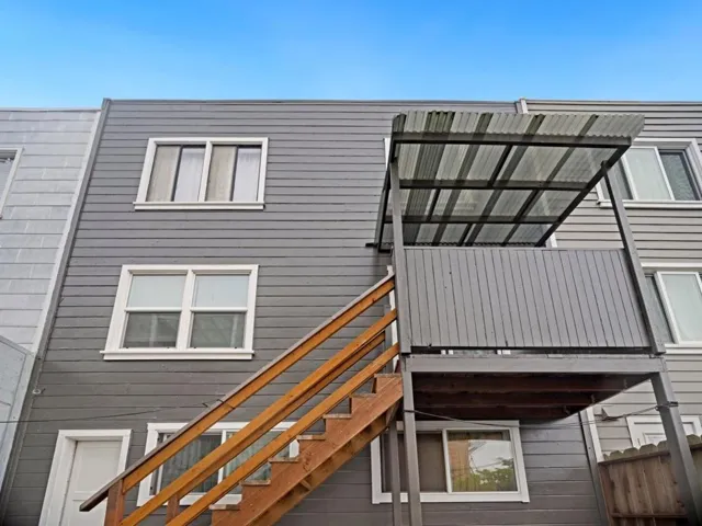 2405 41st Avenue, San Francisco, California 94116