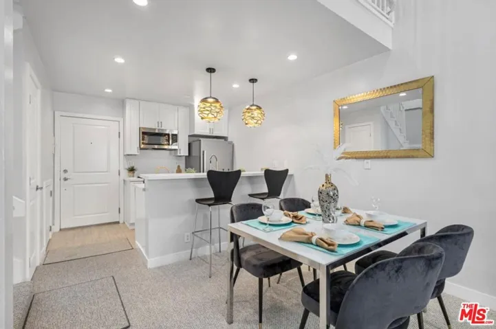 10982 Roebling Avenue 521, Los Angeles, California 90024