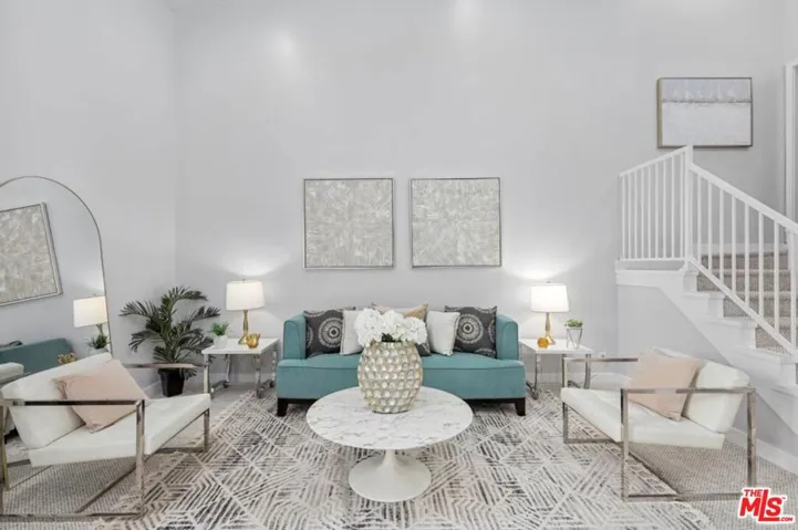 10982 Roebling Avenue 521, Los Angeles, California 90024