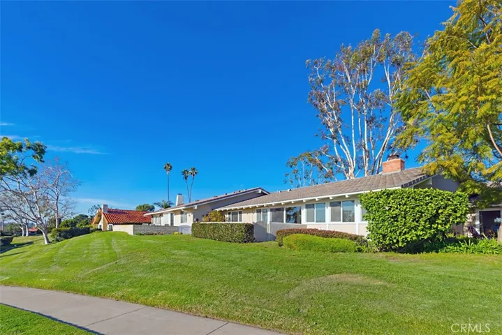 1965 Vista Del Oro, Newport Beach, California 92660