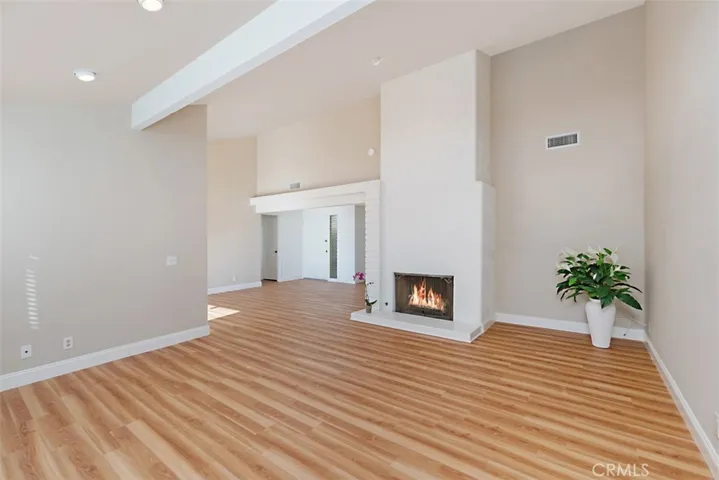 1965 Vista Del Oro, Newport Beach, California 92660