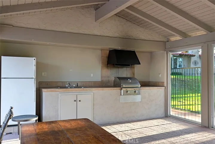 1965 Vista Del Oro, Newport Beach, California 92660