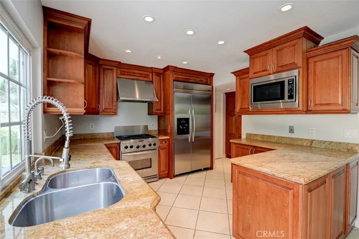 1019 Fuchsia Circle, Placentia, California 92870