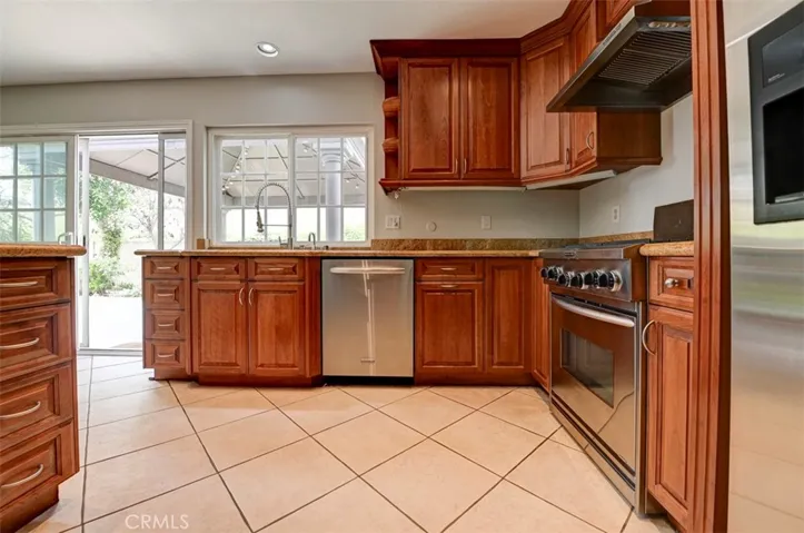 1019 Fuchsia Circle, Placentia, California 92870