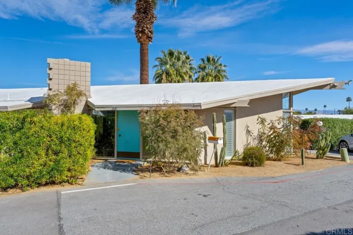 37800 Da Vall Drive 28, Rancho Mirage, California 92270