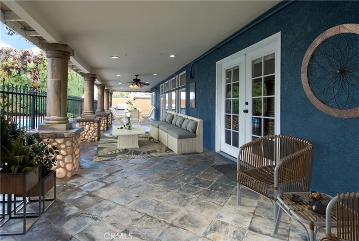 Patio/ Virtual stage