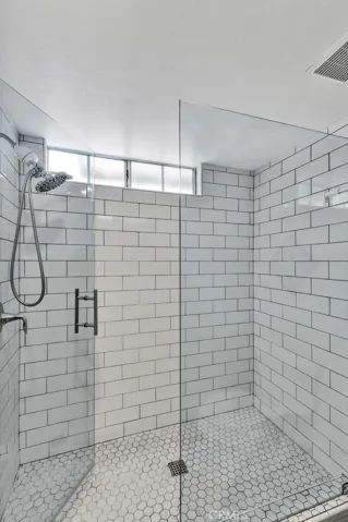 2603 Elden Avenue A, Costa Mesa, California 92627